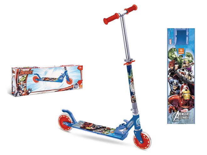 18009 - AVENGERS SCOOTER